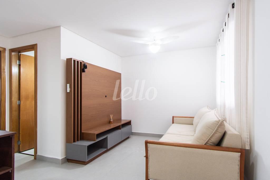 01SALA_001 de Apartamento para alugar, Padrão com 37 m², 1 quarto e 1 vaga em Chácara Mafalda - São Paulo
