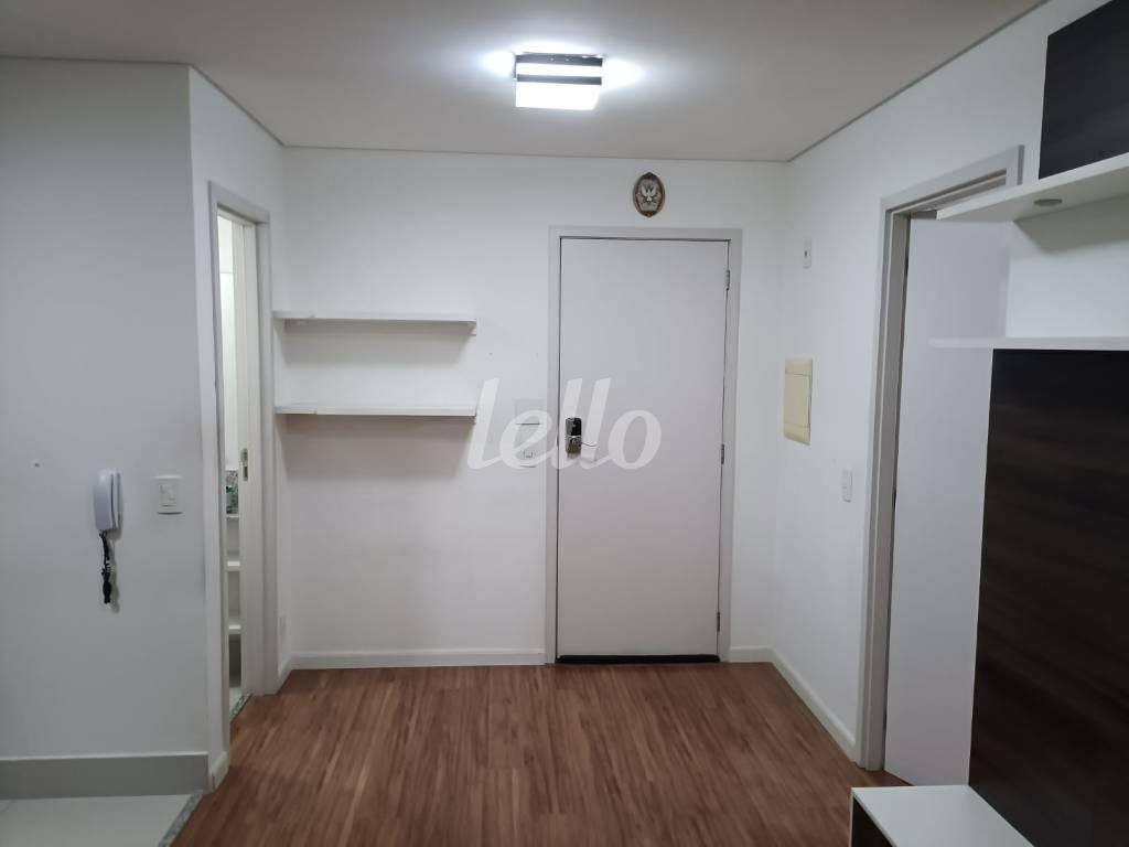 SALA de Apartamento à venda, Padrão com 43 m², 1 quarto e 1 vaga em Jardim Aeroporto - São Paulo
