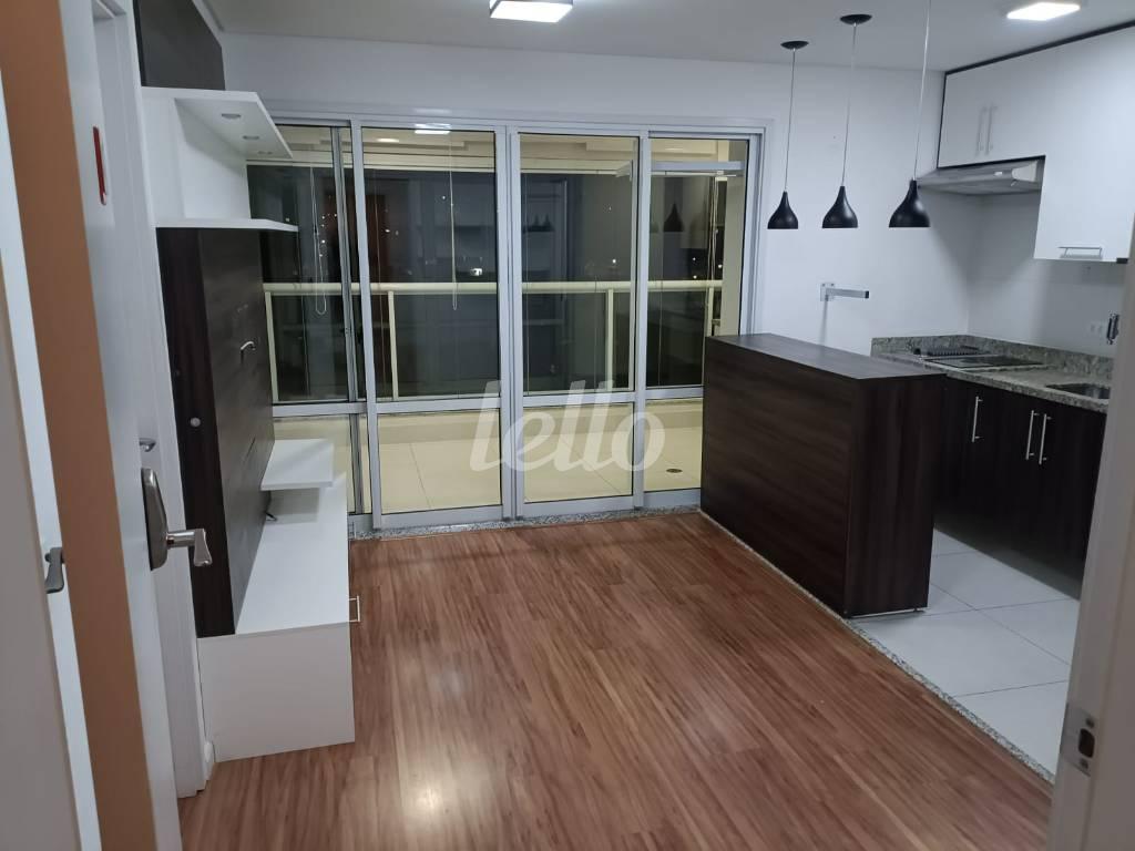 COZINHA de Apartamento à venda, Padrão com 43 m², 1 quarto e 1 vaga em Jardim Aeroporto - São Paulo