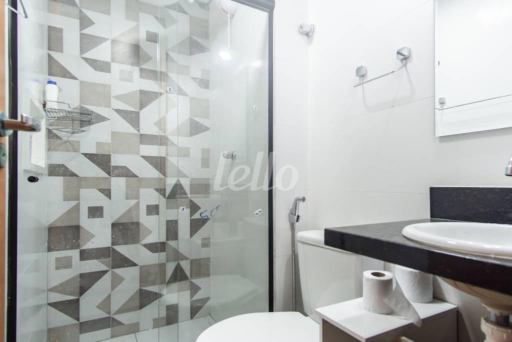 04BANHEIRO-SOCIAL_001 de Apartamento para alugar, Padrão com 37 m², 1 quarto e 1 vaga em Chácara Mafalda - São Paulo