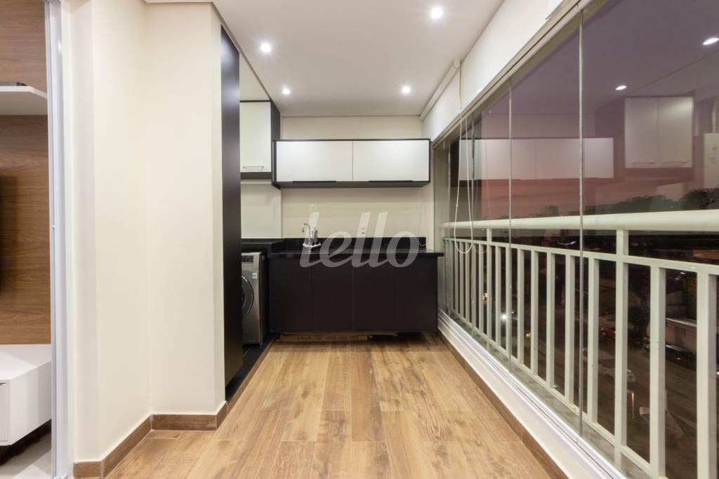 VARANDA de Apartamento à venda, Padrão com 64 m², 2 quartos e 1 vaga em Saúde - São Paulo