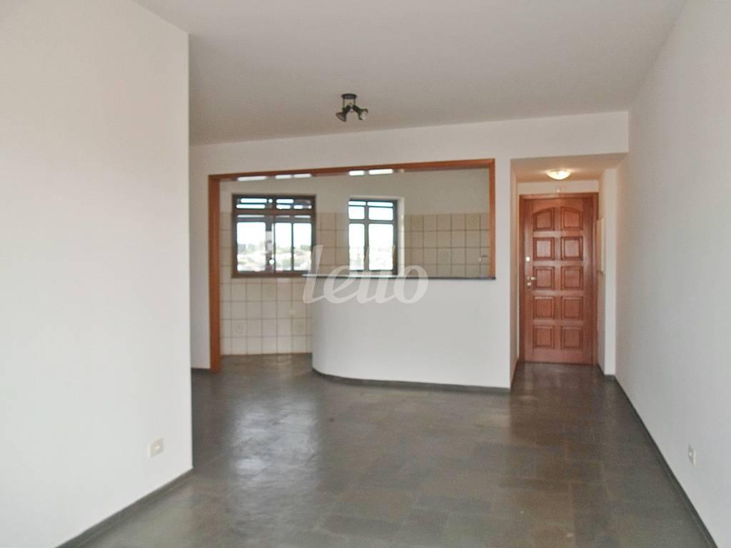 SALA de Apartamento para alugar, Padrão com 69 m², 2 quartos e 2 vagas em Mirandopolis - São Paulo