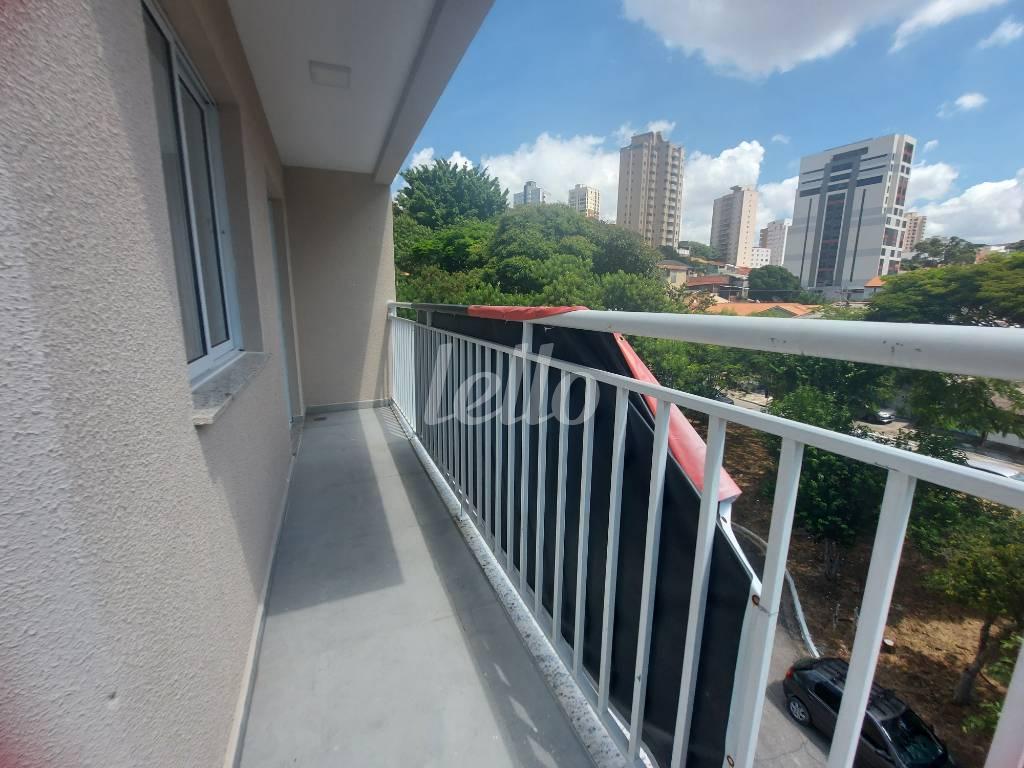 VARANDA de Apartamento à venda, Padrão com 61 m², 2 quartos e em Santana - São Paulo
