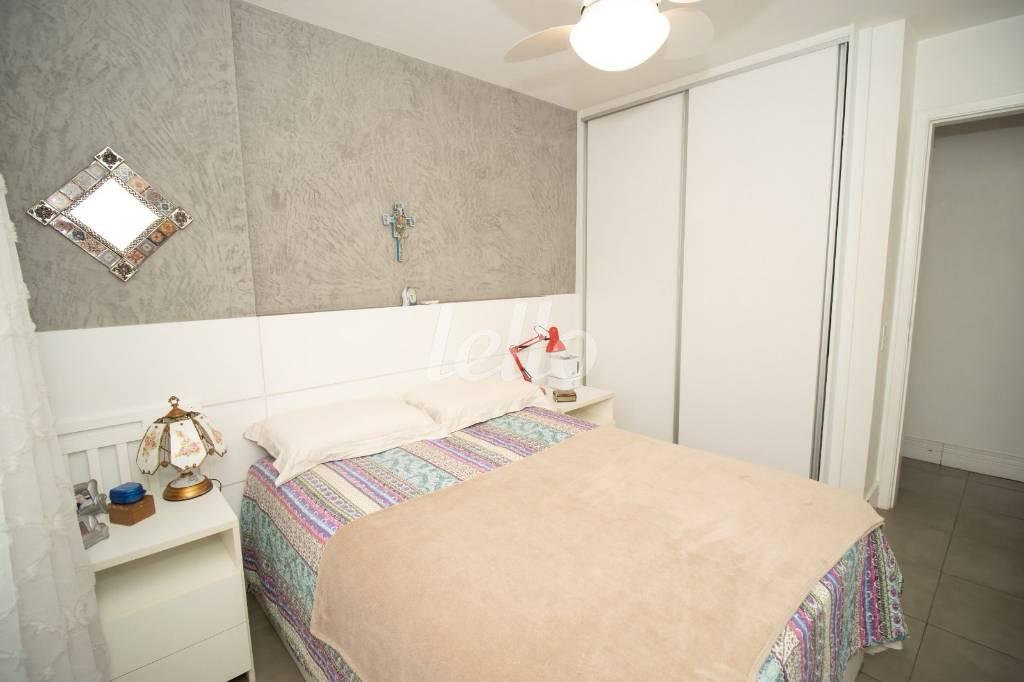 DORMITÓRIO de Apartamento à venda, Padrão com 80 m², 2 quartos e 1 vaga em Indianópolis - São Paulo