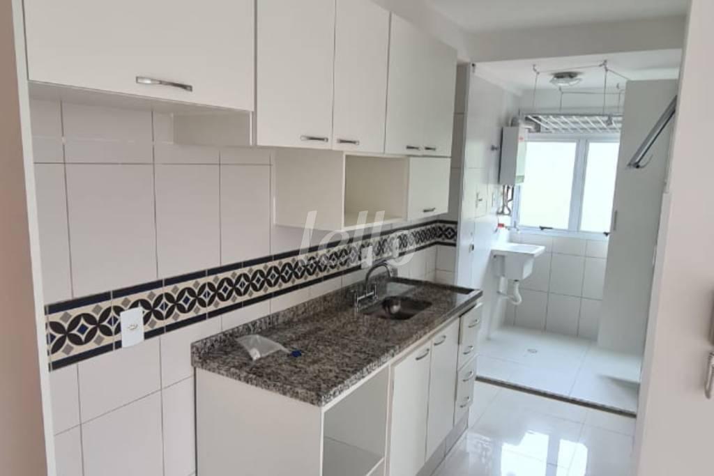 COZINHA de Apartamento à venda, Padrão com 42 m², 1 quarto e 1 vaga em Vila Alpina - Santo André