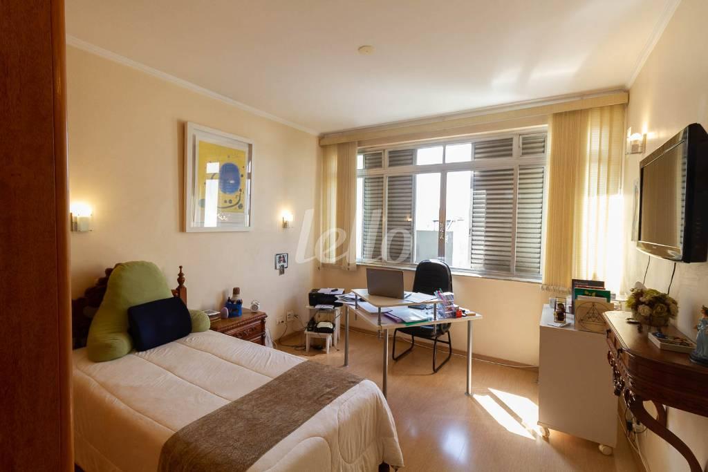 DORMITORIO 2 de Apartamento para alugar, Padrão com 230 m², 4 quartos e 2 vagas em Santana - São Paulo