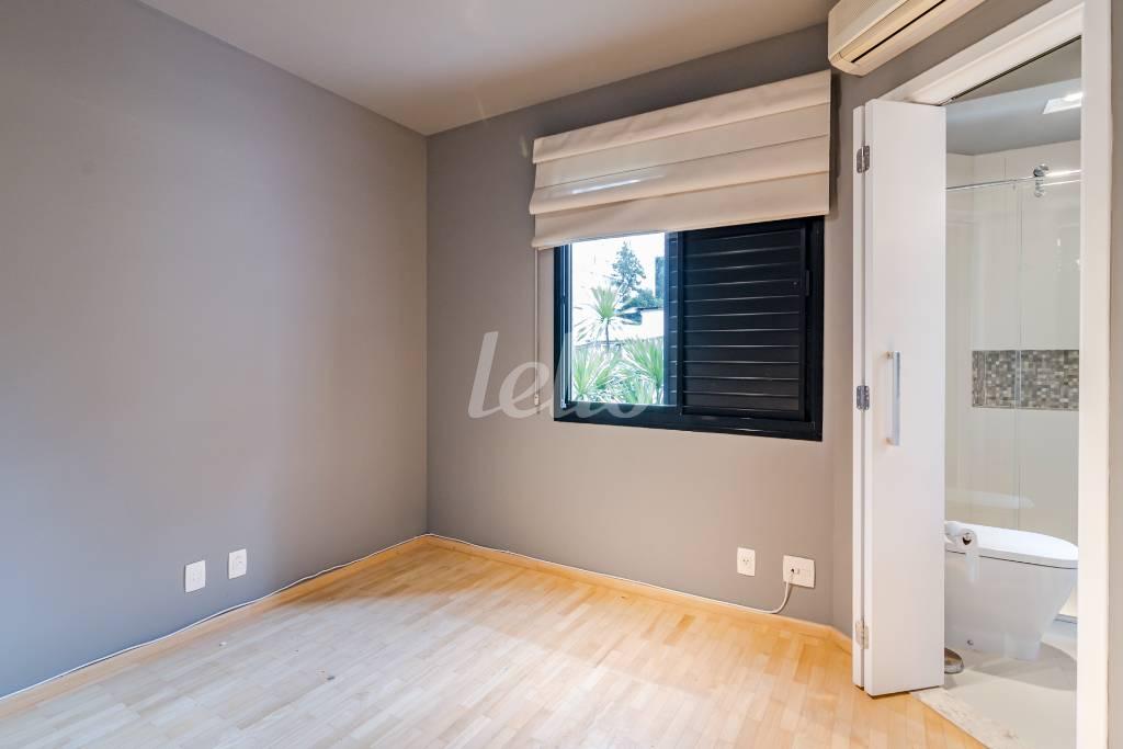 SUITE de Apartamento para alugar, Padrão com 65 m², 1 quarto e 2 vagas em Sumaré - São Paulo