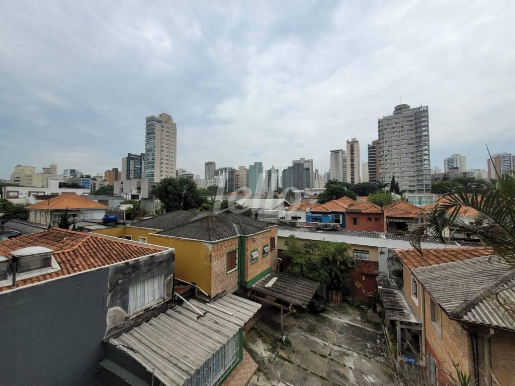VISTA de Apartamento à venda, Padrão com 129 m², 3 quartos e 2 vagas em Vila Mariana - São Paulo