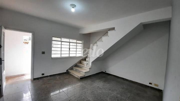SALA 2 AMBIENTES de Casa para alugar, sobrado com 280 m², 6 quartos e 2 vagas em Vila Medeiros - São Paulo