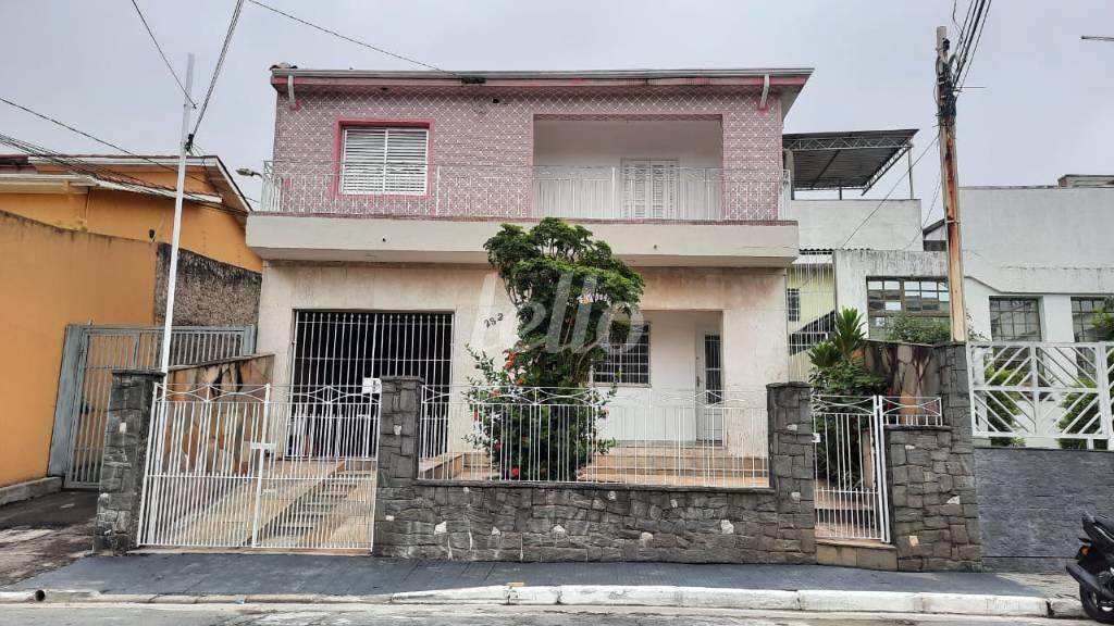 FACHADA de Casa para alugar, sobrado com 280 m², 6 quartos e 2 vagas em Vila Medeiros - São Paulo