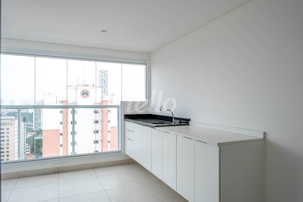02SACADAVARANDA_002 de Apartamento para alugar, Padrão com 68 m², 2 quartos e 1 vaga em Vila Gomes Cardim - São Paulo
