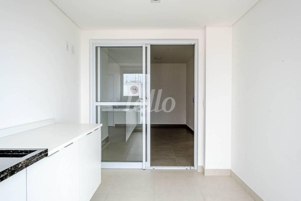02SACADAVARANDA_007 de Apartamento para alugar, Padrão com 68 m², 2 quartos e 1 vaga em Vila Gomes Cardim - São Paulo