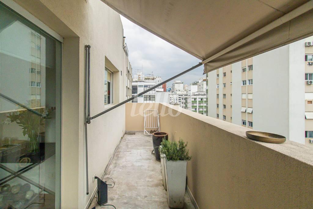 SACADA de Apartamento para alugar, Duplex com 300 m², 3 quartos e 2 vagas em Itaim Bibi - São Paulo