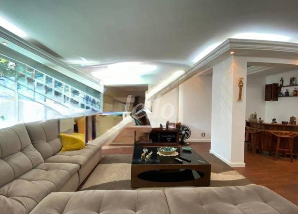 SALA 2 AMBIENTES de Casa à venda, sobrado com 334 m², 3 quartos e 8 vagas em Vila Prudente - São Paulo