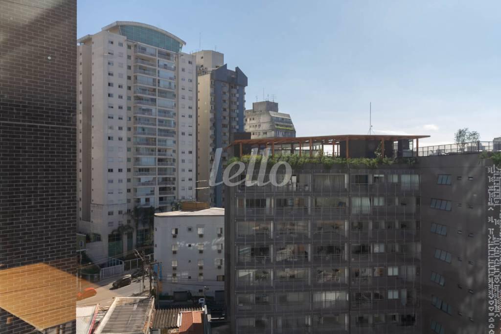 VARANDA de Apartamento para alugar, Padrão com 85 m², 2 quartos e 2 vagas em Pinheiros - São Paulo