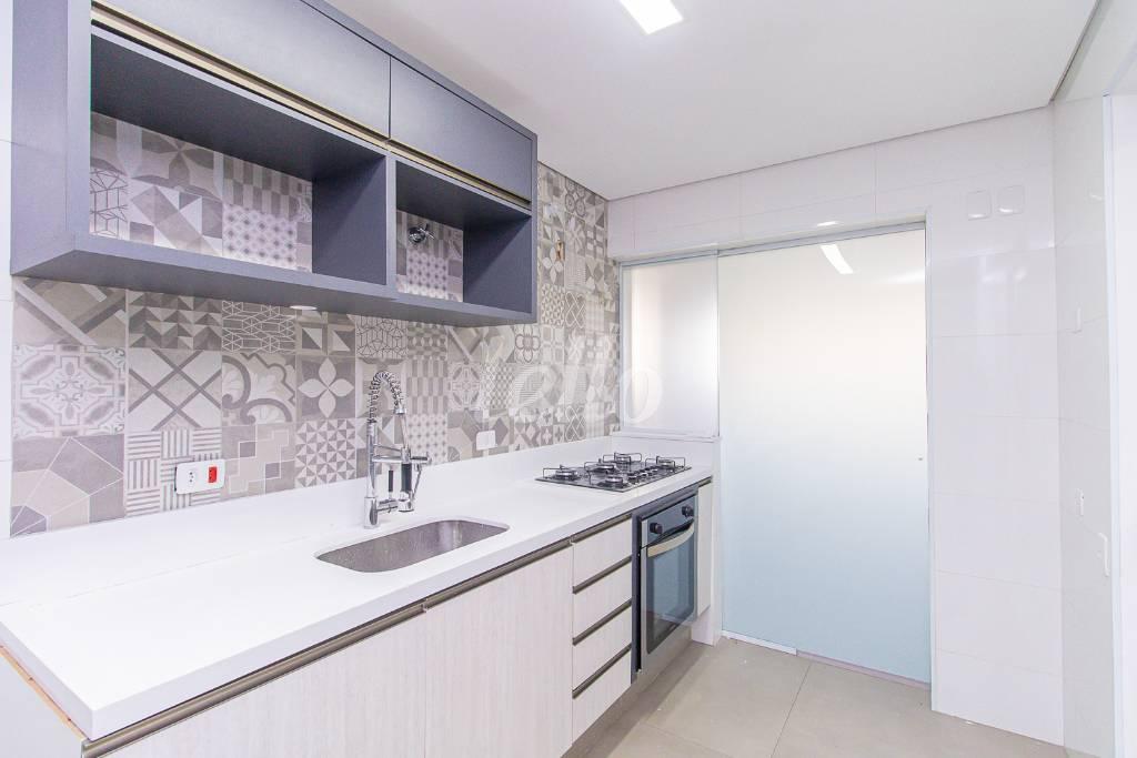 COZINHA de Apartamento para alugar, Padrão com 80 m², 3 quartos e 2 vagas em Vila Suzana - São Paulo