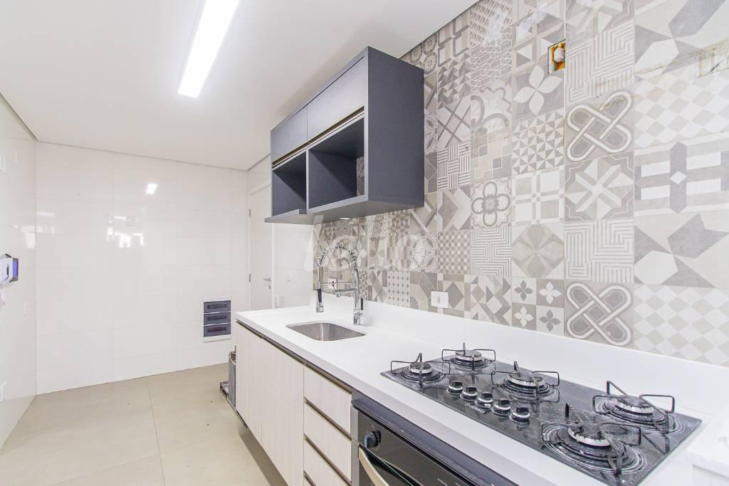 COZINHA de Apartamento para alugar, Padrão com 80 m², 3 quartos e 2 vagas em Vila Suzana - São Paulo