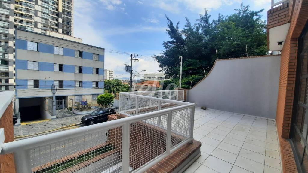 SACADA FRENTE de Casa para alugar, sobrado com 440 m², e 10 vagas em Vila Ester (zona Norte) - São Paulo