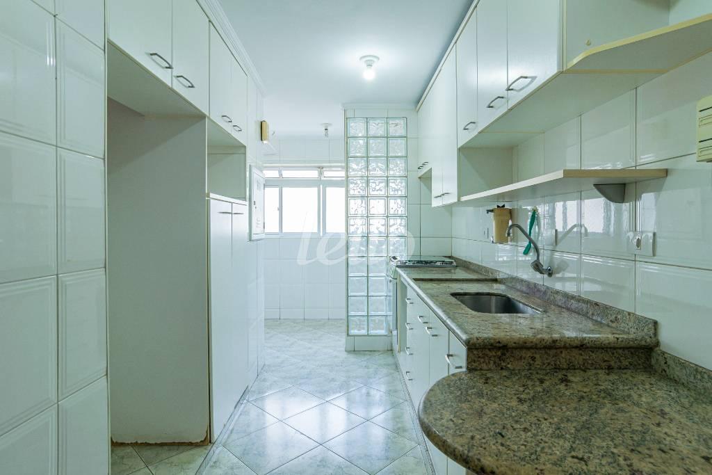 COZINHA de Apartamento para alugar, Padrão com 94 m², 3 quartos e 1 vaga em Paraíso - São Paulo