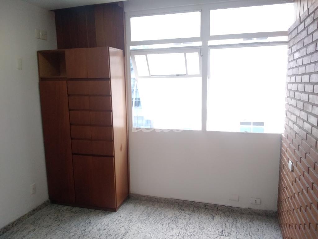 2-SALA-001.JPG de Sala / Conjunto para alugar, Padrão com 43 m², e 1 vaga em Consolação - São Paulo
