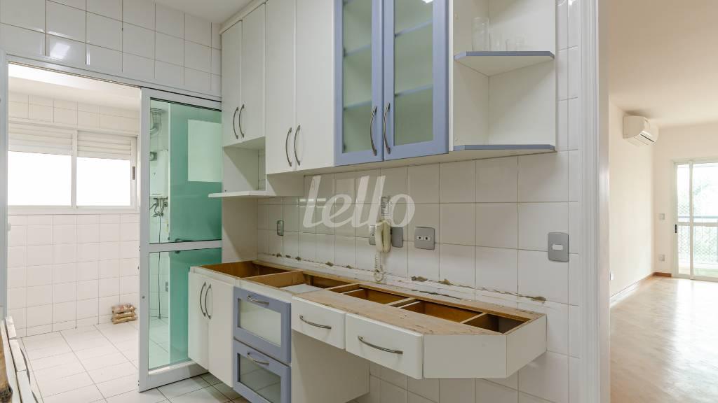 09COZINHA_002 de Apartamento para alugar, Padrão com 132 m², 4 quartos e 3 vagas em Vila Clementino - São Paulo