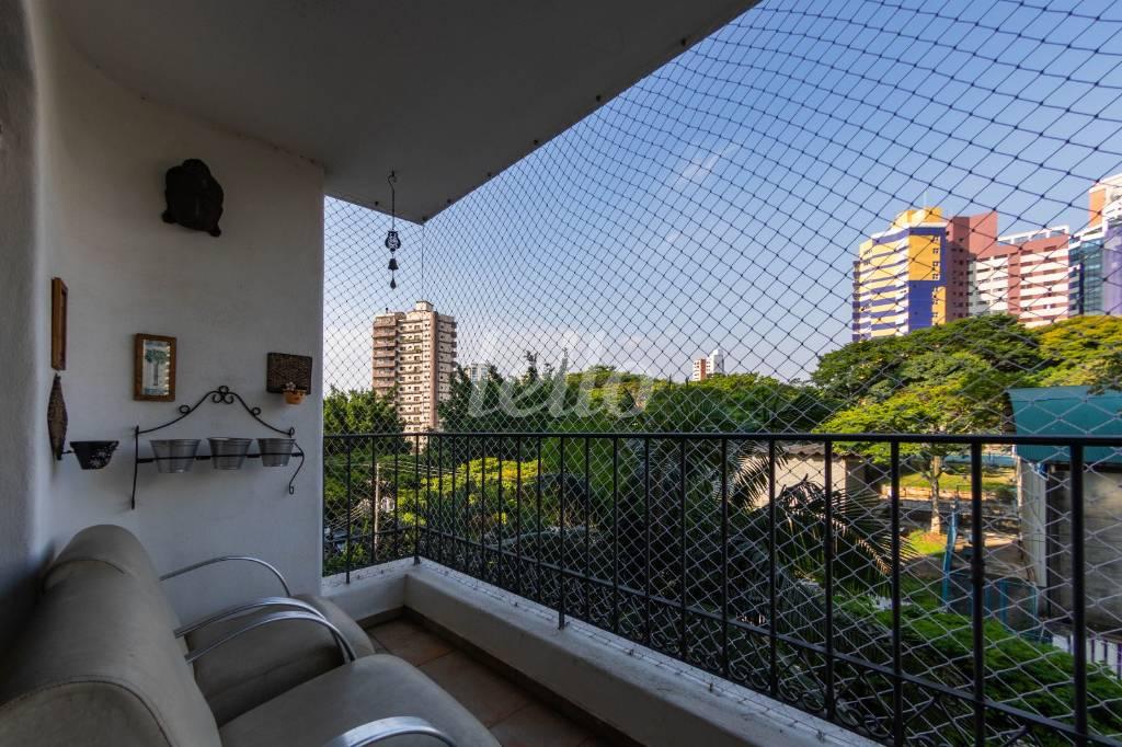 VARANDA de Apartamento à venda, Padrão com 136 m², 3 quartos e 2 vagas em Jardim Avelino - São Paulo