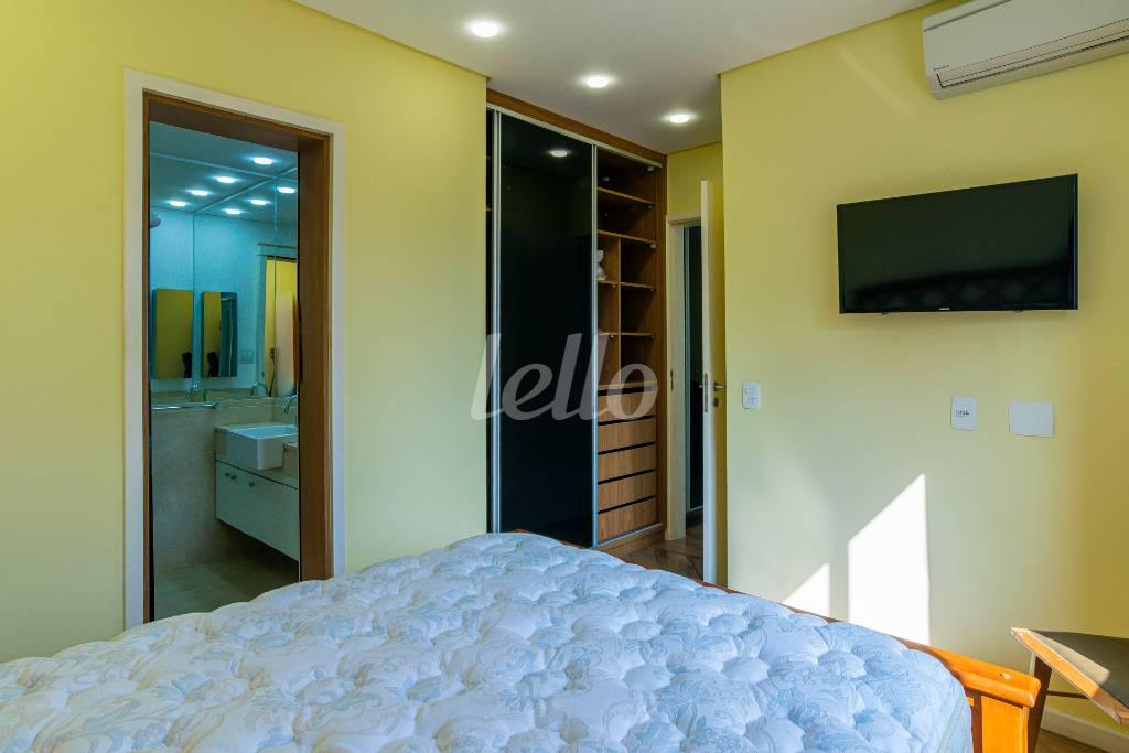 SUITE de Apartamento para alugar, Padrão com 76 m², 1 quarto e 2 vagas em Itaim Bibi - São Paulo