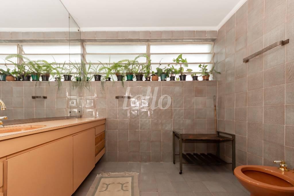 SUÍTE 1 de Apartamento à venda, Padrão com 198 m², 3 quartos e 2 vagas em Jardim Paulista - São Paulo