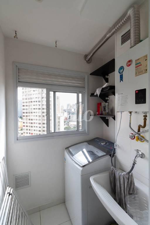 AREA DE SERVIÇO de Apartamento para alugar, Padrão com 41 m², 1 quarto e em Liberdade - São Paulo