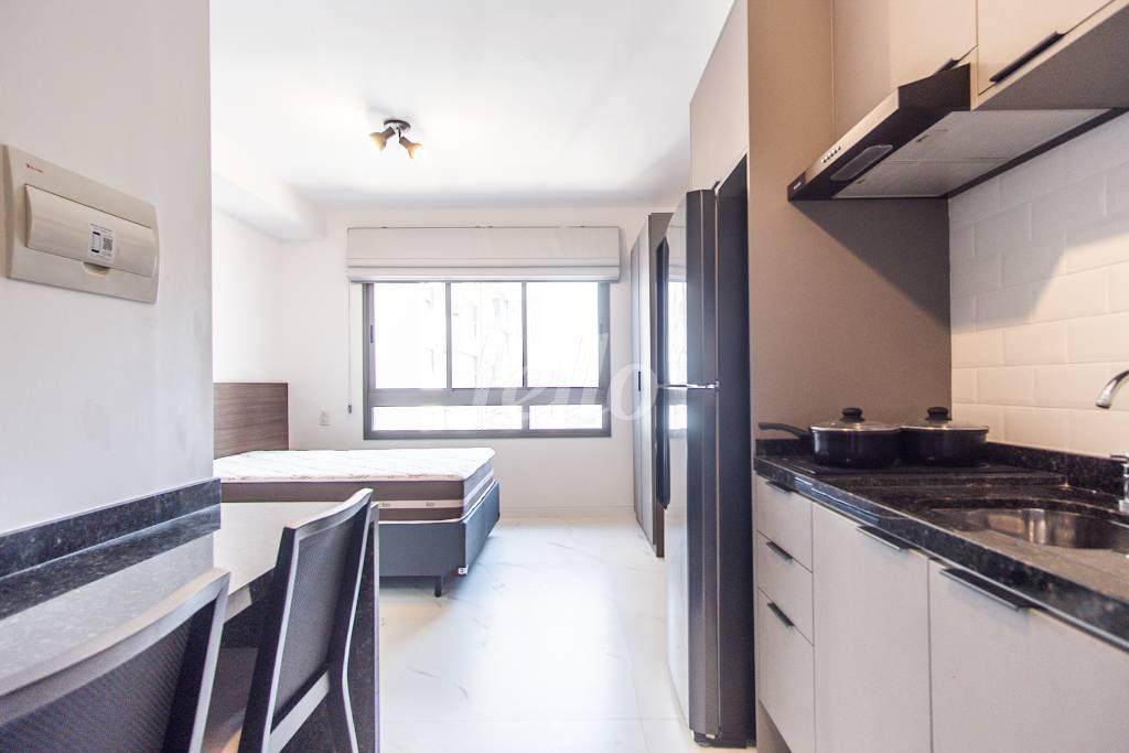 05COZINHA_004 de Apartamento para alugar, Padrão com 28 m², 1 quarto e em Vila Zilda - São Paulo