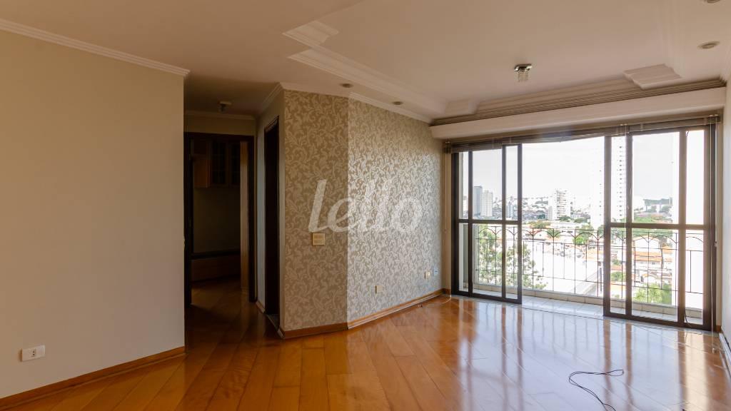 SALA de Apartamento para alugar, Padrão com 78 m², 2 quartos e 1 vaga em Saúde - São Paulo