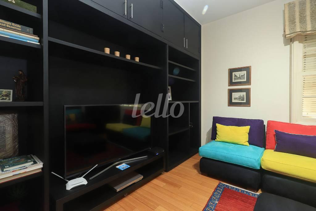 DORMITORIO 2 de Apartamento para alugar, Padrão com 230 m², 3 quartos e 2 vagas em Higienópolis - São Paulo