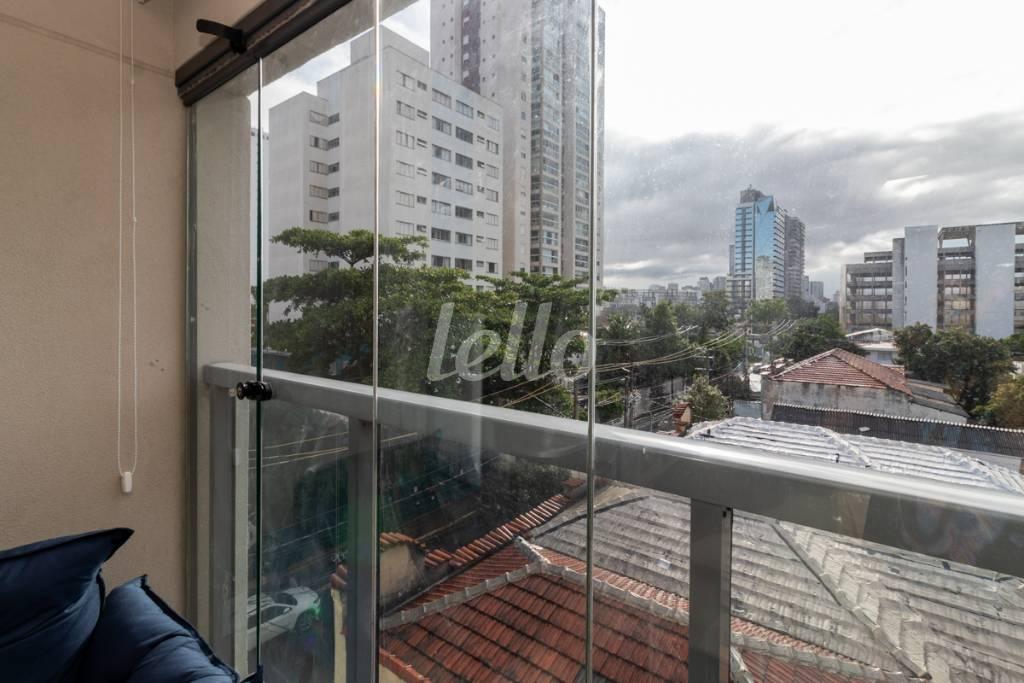 VARANDA de Apartamento para alugar, Padrão com 26 m², e em Vila Clementino - São Paulo