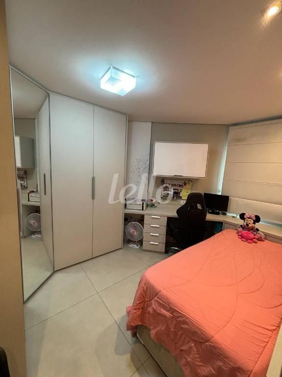 DORMITÓRIO de Apartamento à venda, Padrão com 102 m², 3 quartos e 3 vagas em Jardim - Santo André