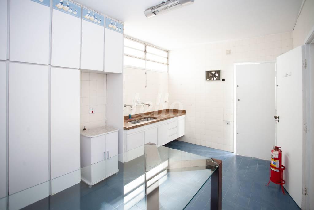 06COZINHA_004 de Casa para alugar, sobrado com 238 m², 3 quartos e 3 vagas em Tatuapé - São Paulo