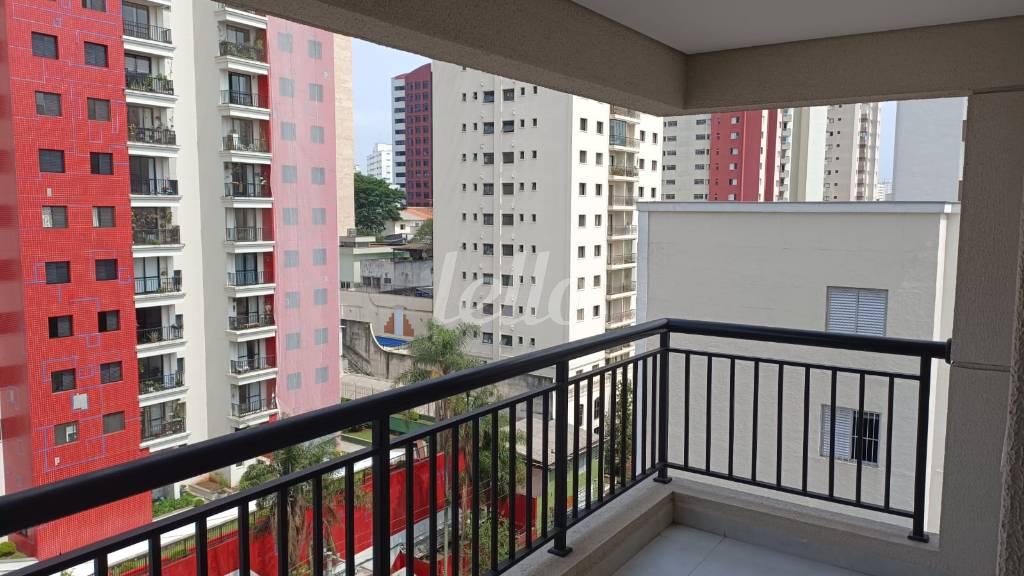 VARANDA de Apartamento à venda, Padrão com 79 m², 2 quartos e 2 vagas em Saúde - São Paulo