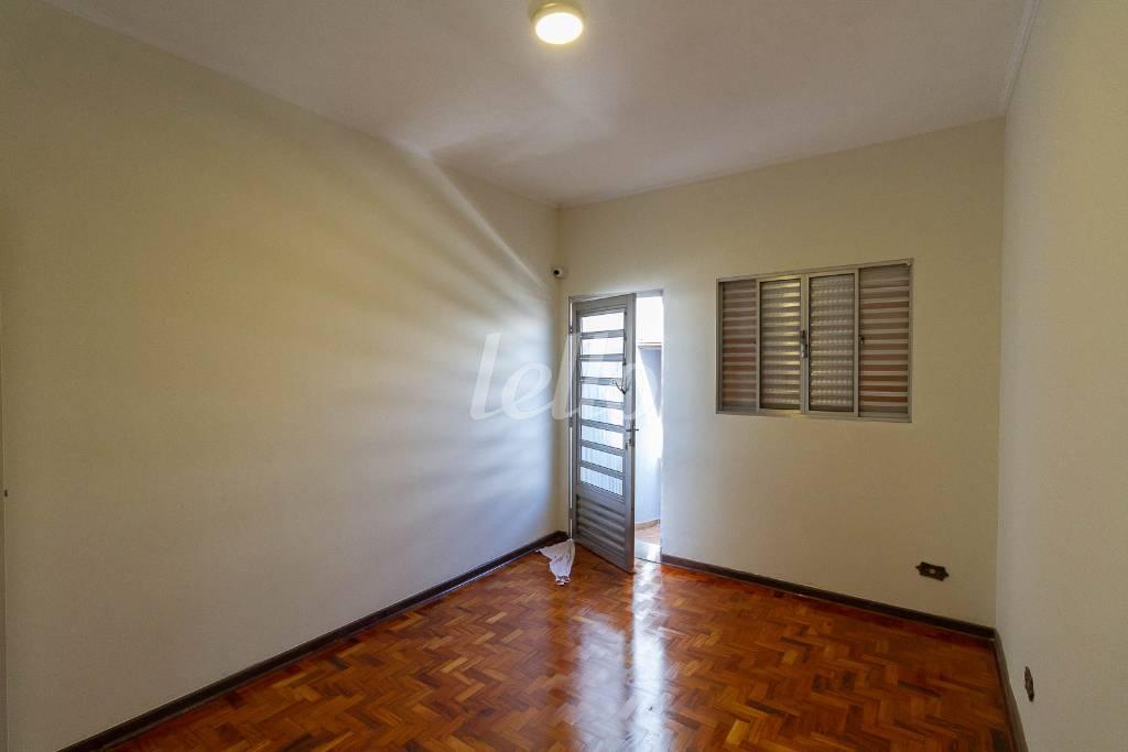 DORMITÓRIO de Casa para alugar, sobrado com 80 m², 2 quartos e em Vila Gomes Cardim - São Paulo