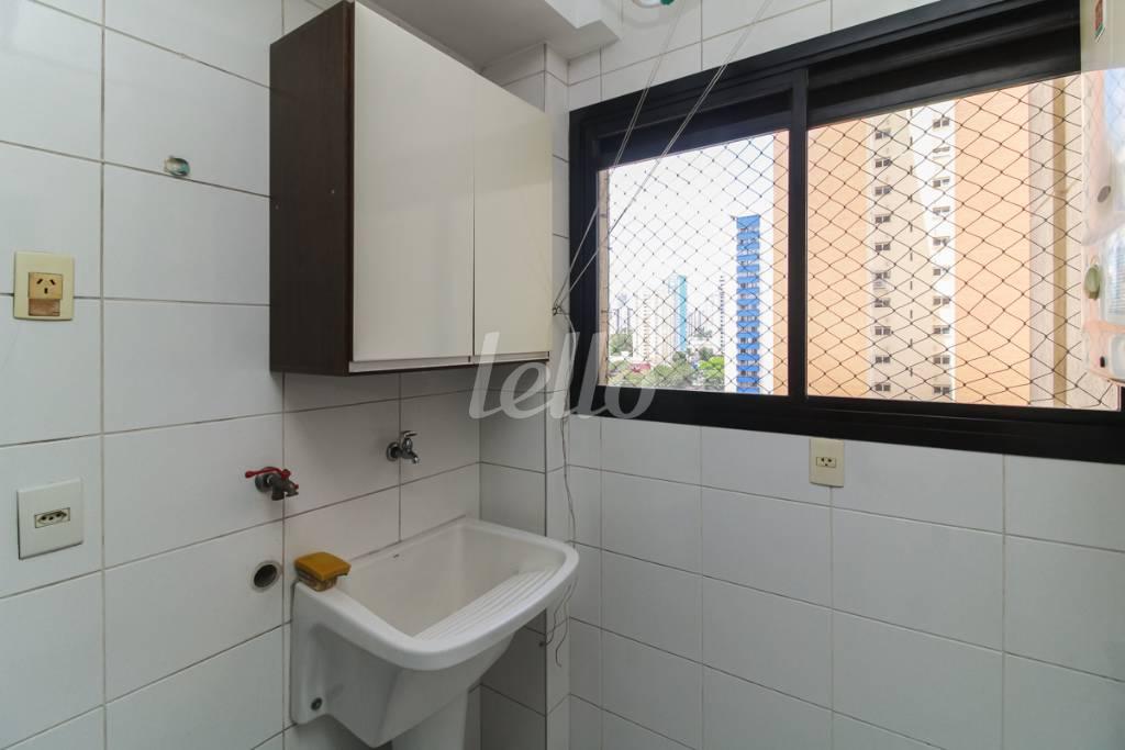 ÁREA DE SERVIÇO de Apartamento para alugar, Padrão com 77 m², 3 quartos e 2 vagas em Tatuapé - São Paulo