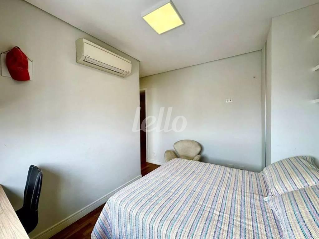 SUÍTE de Apartamento à venda, Padrão com 153 m², 4 quartos e 3 vagas em Parque Colonial - São Paulo