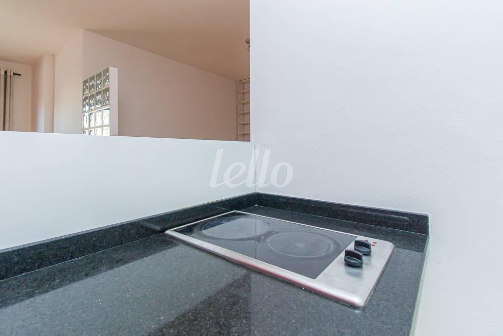 COZINHA de Apartamento para alugar, Padrão com 40 m², 1 quarto e 1 vaga em Mirandopolis - São Paulo