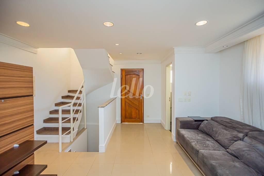 01SALA_003 de Casa para alugar, sobrado com 150 m², 3 quartos e 2 vagas em Parque Imperial - São Paulo