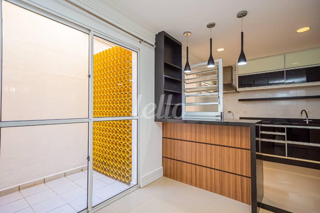 08COZINHA_004 de Casa para alugar, sobrado com 150 m², 3 quartos e 2 vagas em Parque Imperial - São Paulo