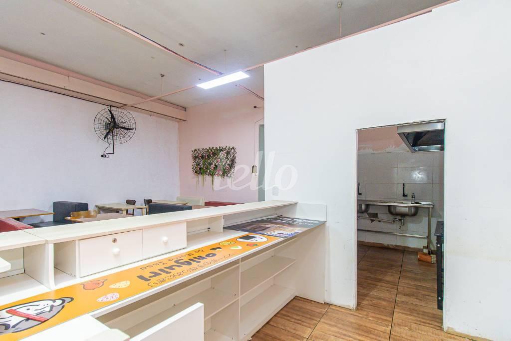 3 de Loja para alugar, Galeria com 20 m², e em Liberdade - São Paulo