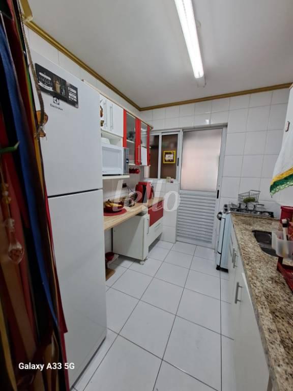 COZINHA de Apartamento à venda, Padrão com 63 m², 3 quartos e 2 vagas em Vila Leonor - São Paulo