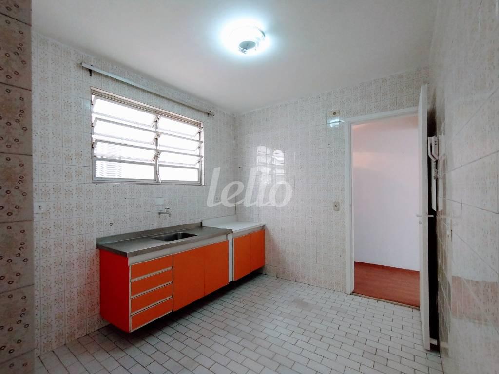 COZINHA de Apartamento para alugar, Padrão com 58 m², 1 quarto e em Aclimação - São Paulo