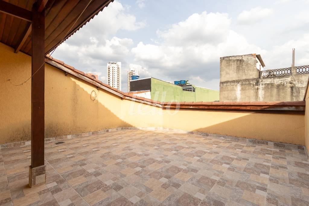 VARANDA de Casa à venda, sobrado com 450 m², 4 quartos e 5 vagas em Parque da Vila Prudente - São Paulo