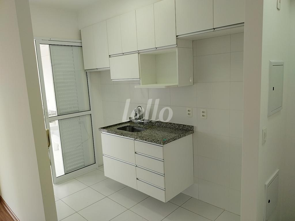 8-COZINHA-001.JPG de Apartamento para alugar, Padrão com 55 m², 2 quartos e 1 vaga em Vila Formosa - São Paulo
