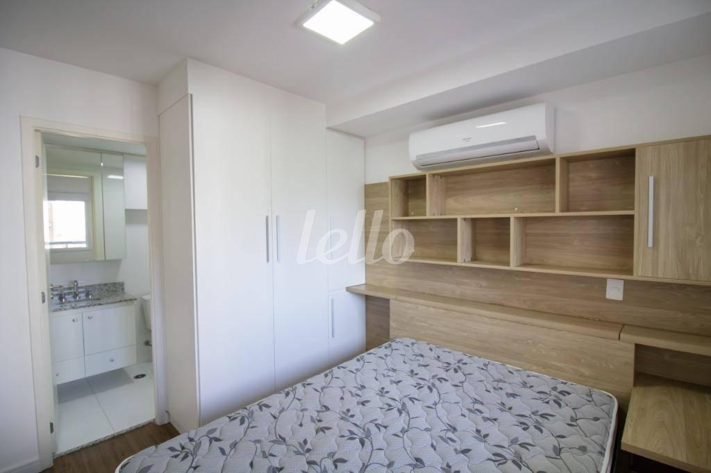 DORMITÓRIO de Apartamento para alugar, Padrão com 38 m², 1 quarto e 1 vaga em Consolação - São Paulo