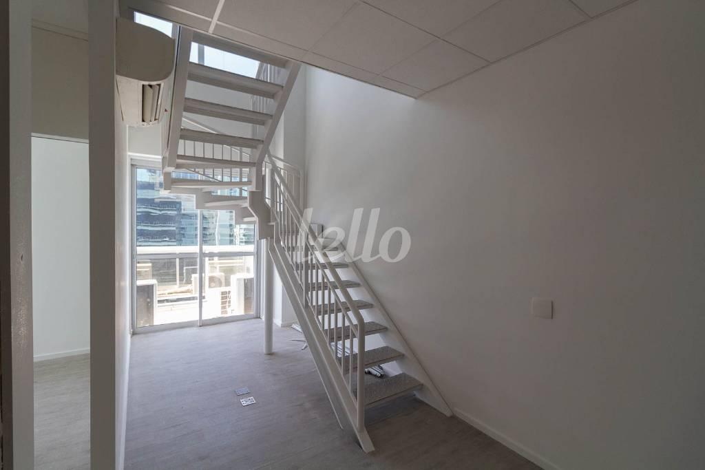 SALA 1 de Sala / Conjunto para alugar, Duplex com 130 m², e 3 vagas em Itaim Bibi - São Paulo