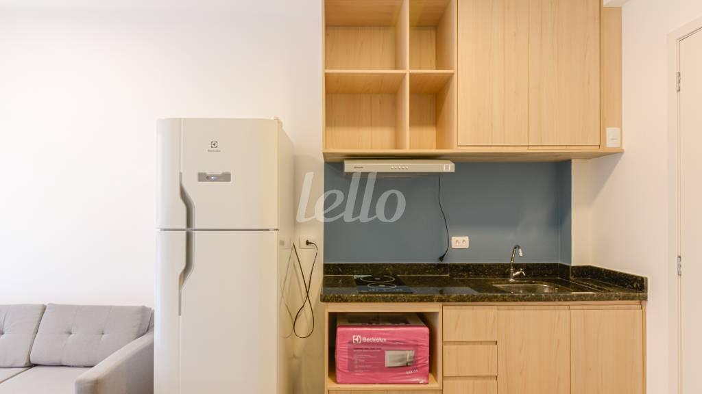 COZINHA de Apartamento para alugar, Padrão com 27 m², 1 quarto e em Saúde - São Paulo